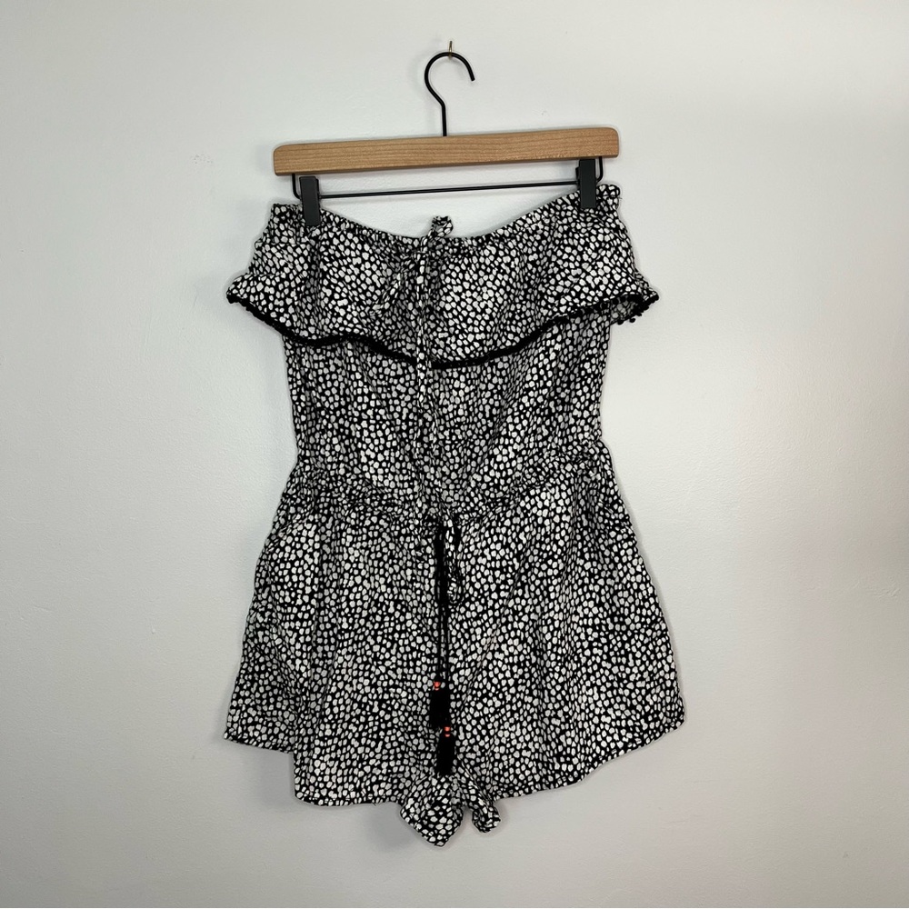 Black and White Strapless Old Navy Romper